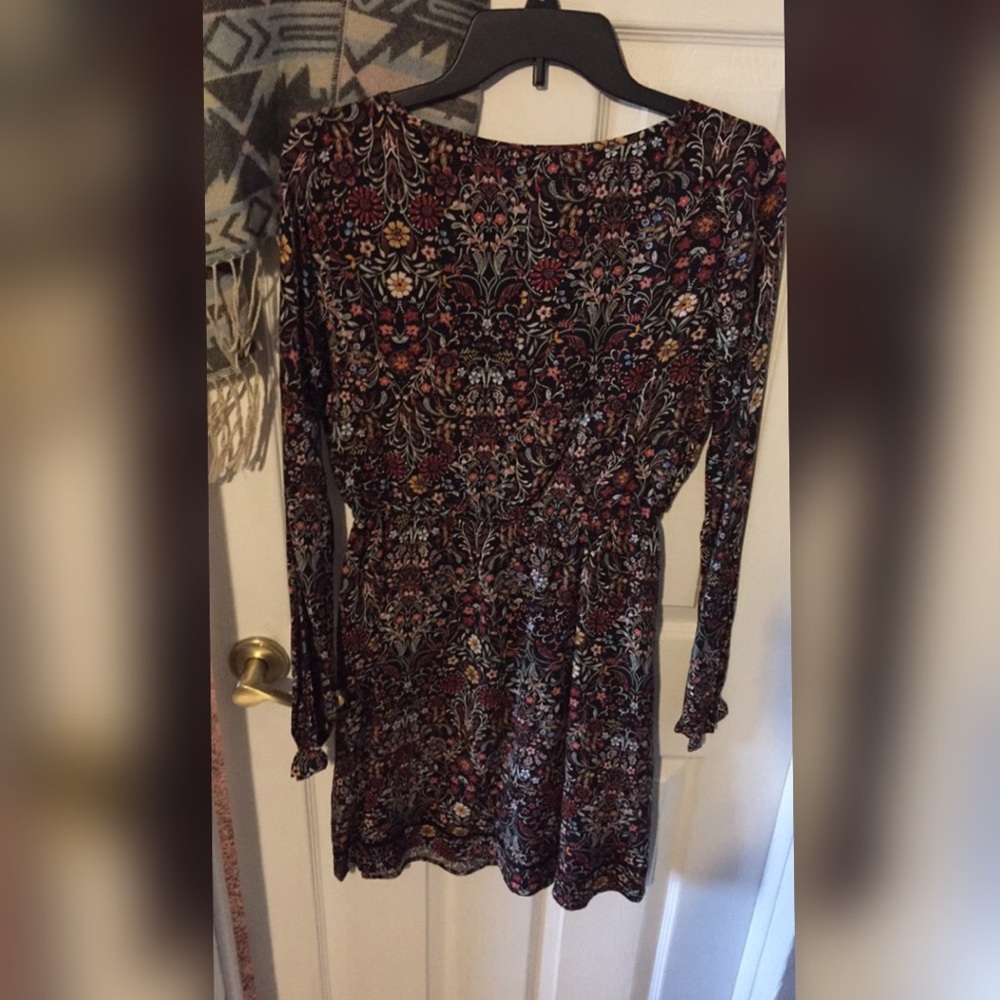 Floral dress - Picture 2 of 5